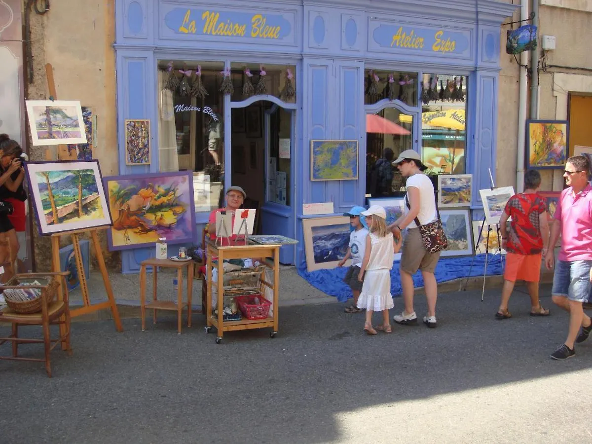 La Maison Bleue Sault-de-Vaucluse Bed & Breakfast