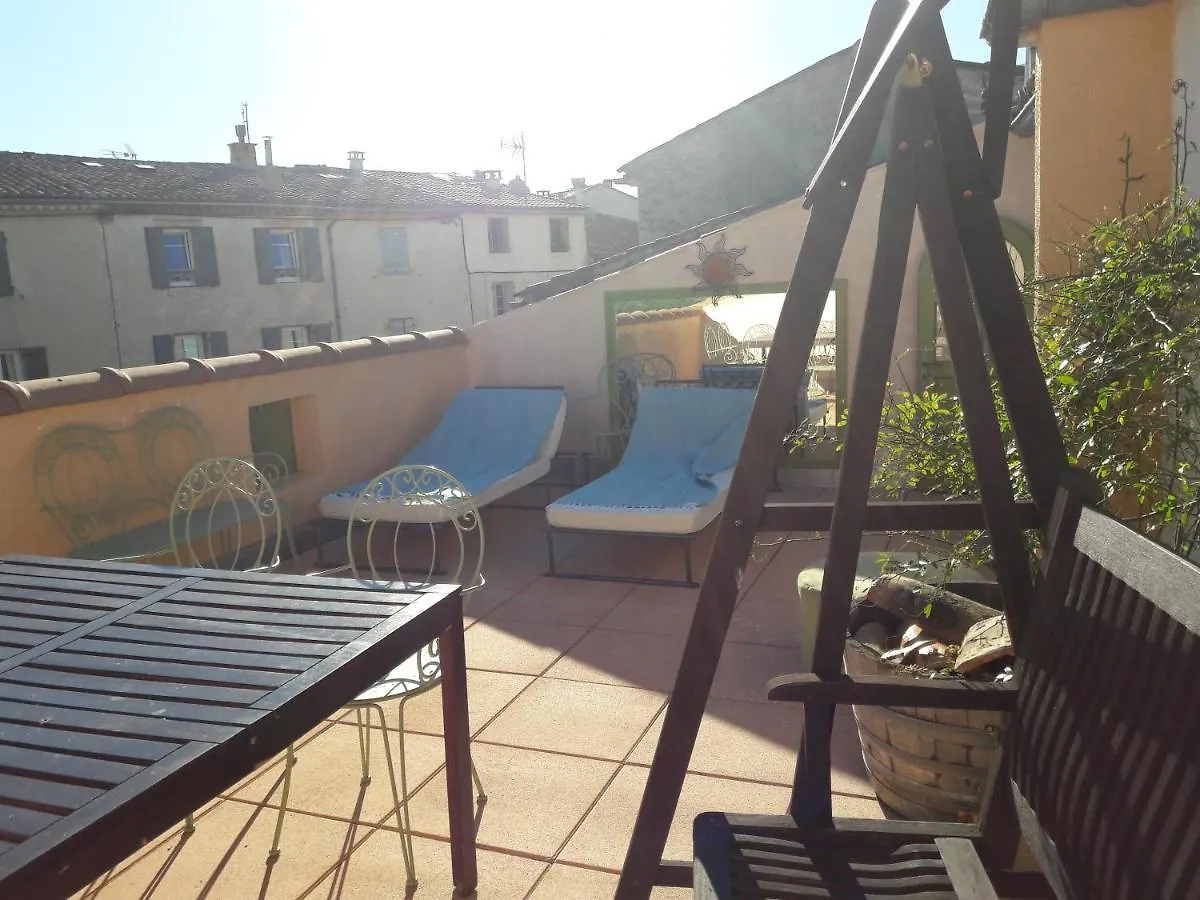 La Maison Bleue Sault-de-Vaucluse 0*,